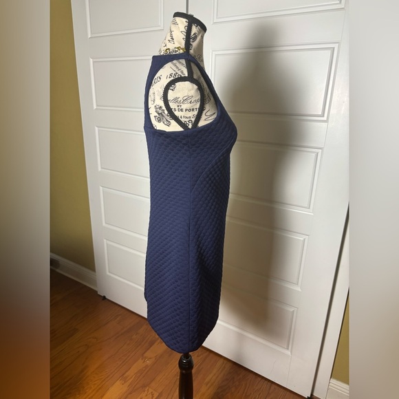 Amanda Uprichard Quilted Navy Sleeveless Mini Skater Style Dress size Small - Picture 3 of 6
